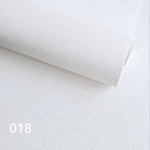 کاغذ دیواری ساده سفید شیری با اکلیل طلایی کد 018